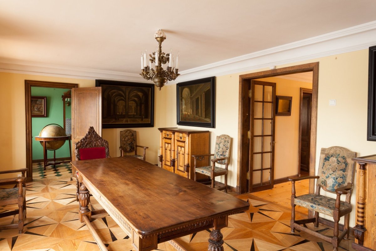 Кабинет Петра 1 в Петергофе