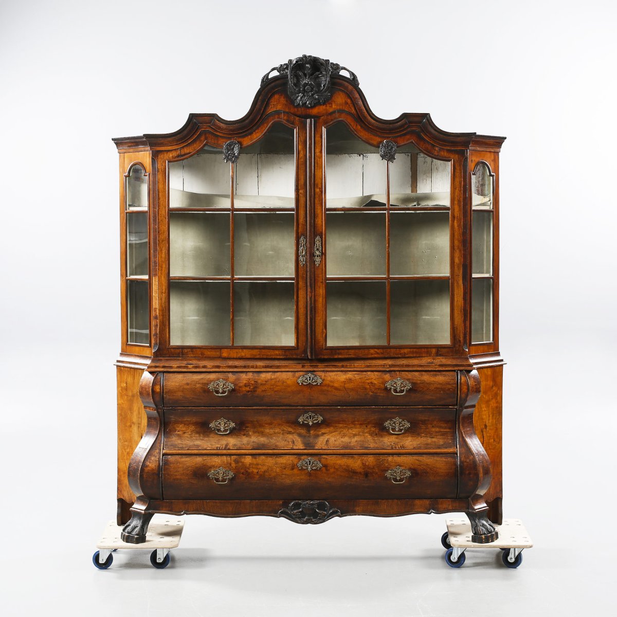 Большой китайский кабинет в Ораниенбауме