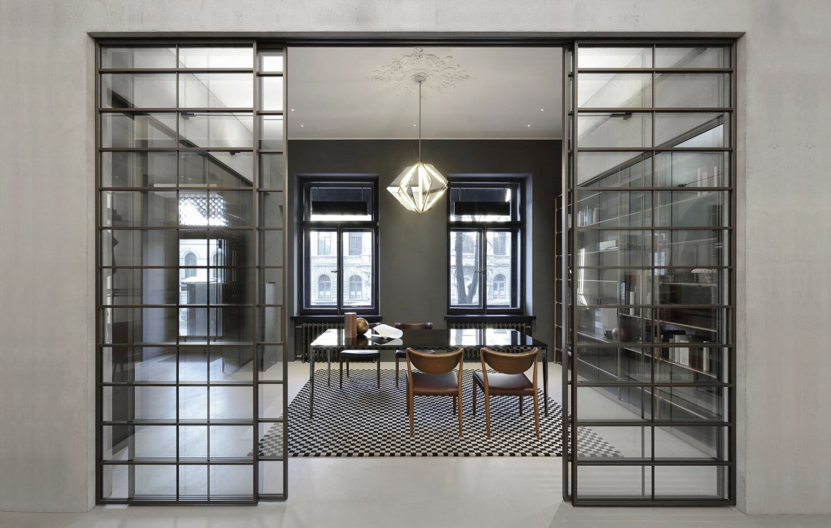 Раздвижные двери в офис