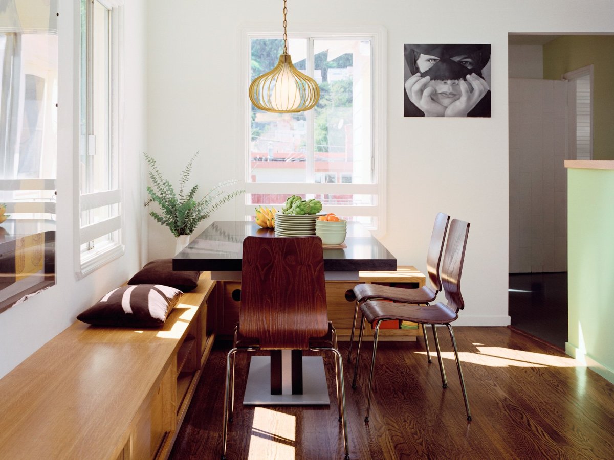 Скамья на кухне в интерьере