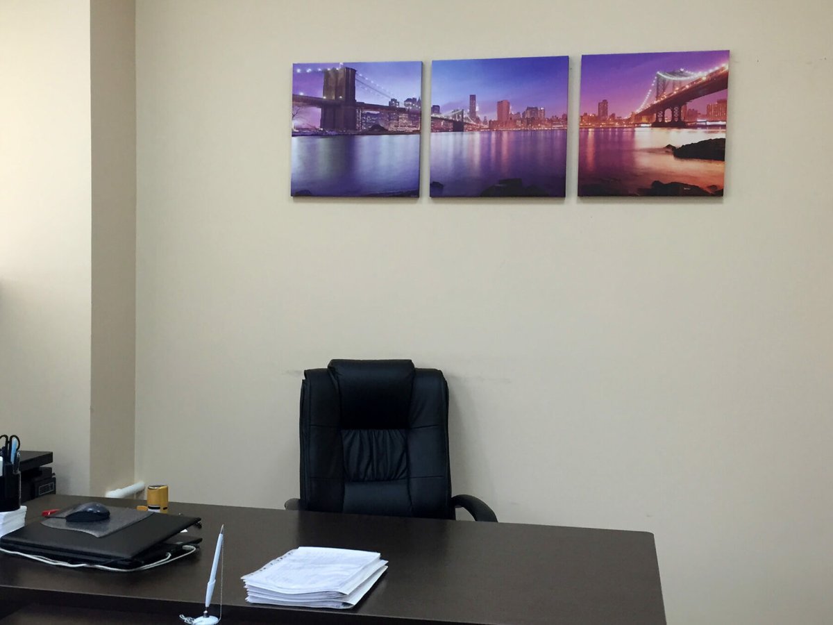 Плакат в интерьере