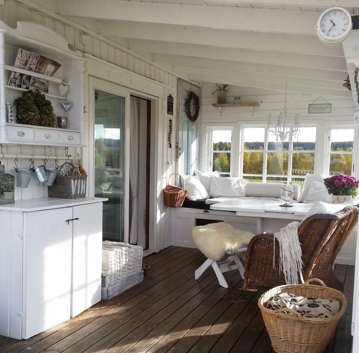 Необычный интерьер дачи