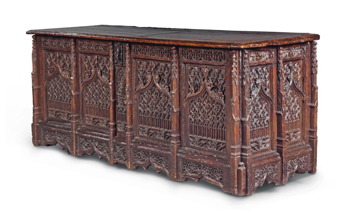 Гроб 15 века