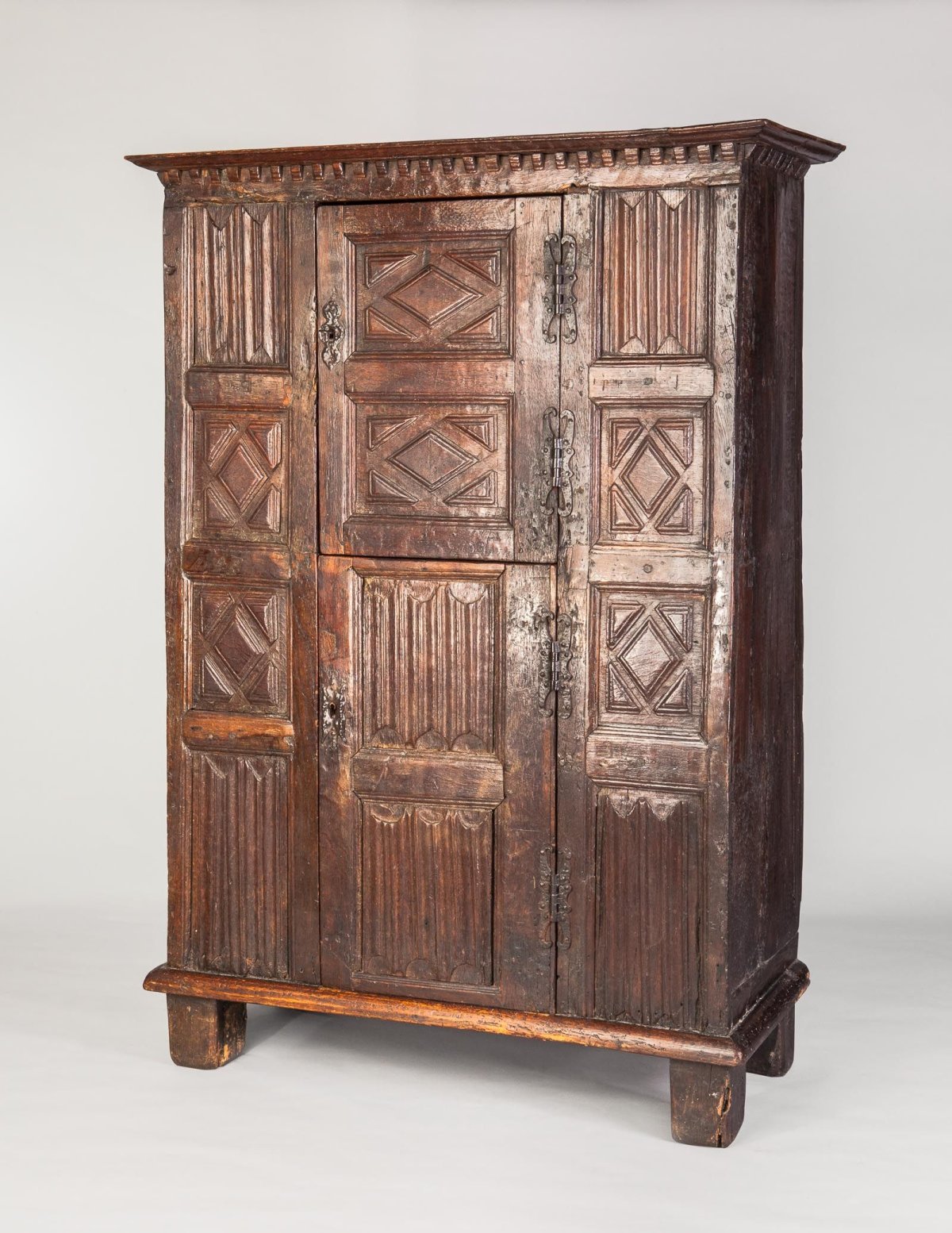 Мебель из дерева рустикальный стиль