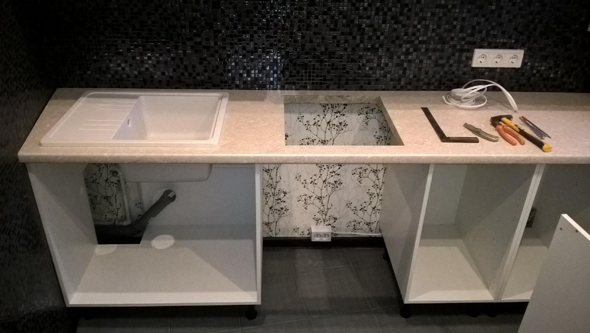 Крепление под столешницу кухня Леруа