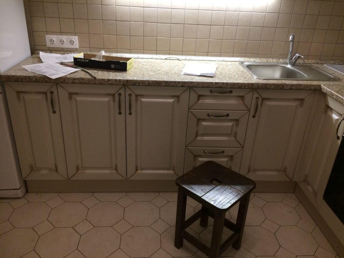 Крепление кухонной столешницы Леруа