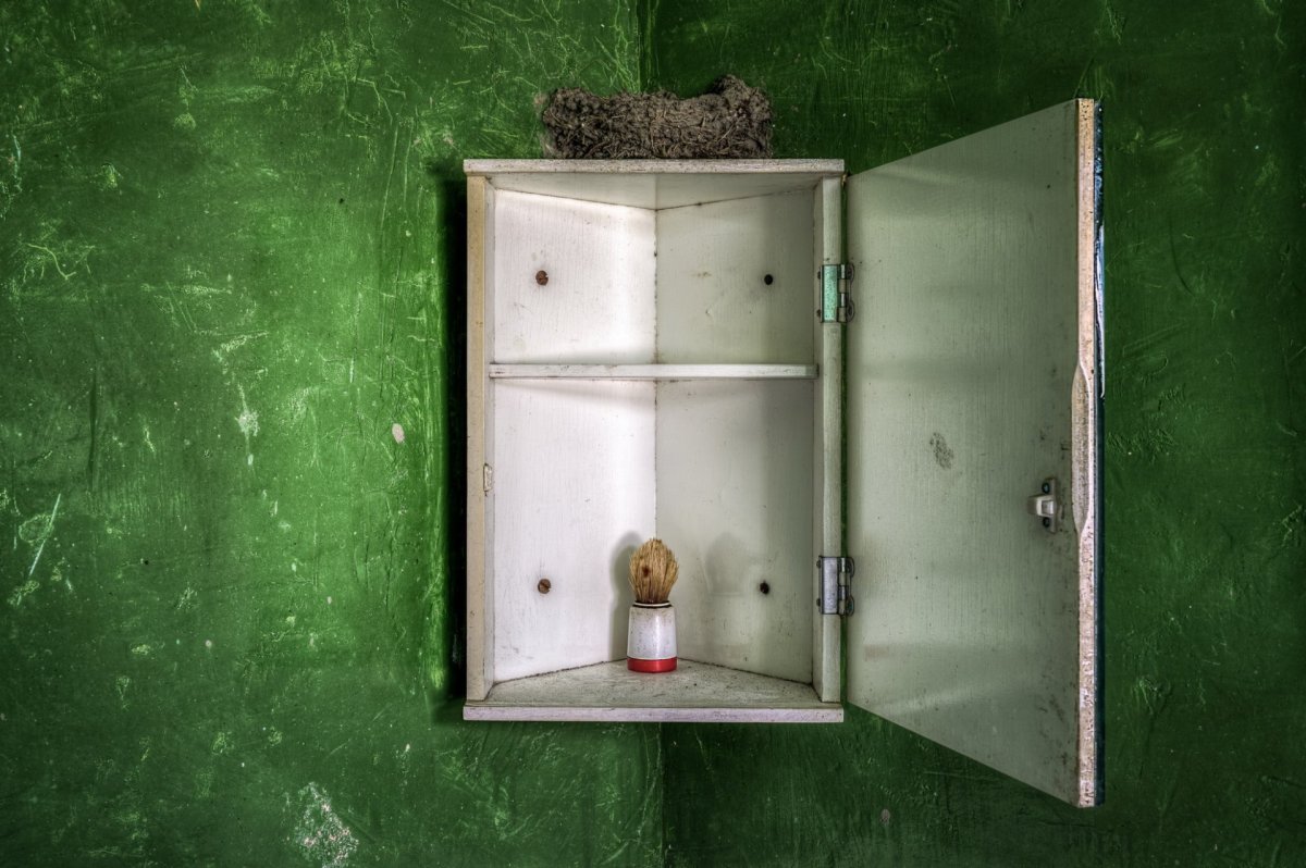 Фиолетовые обои на ПК Минимализм