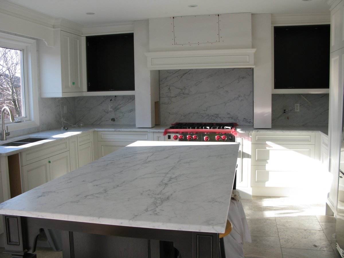Egger мрамор Каррара кухня