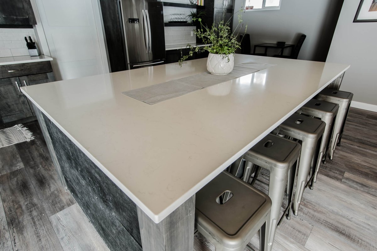 Столешница мрамор Каррара белый