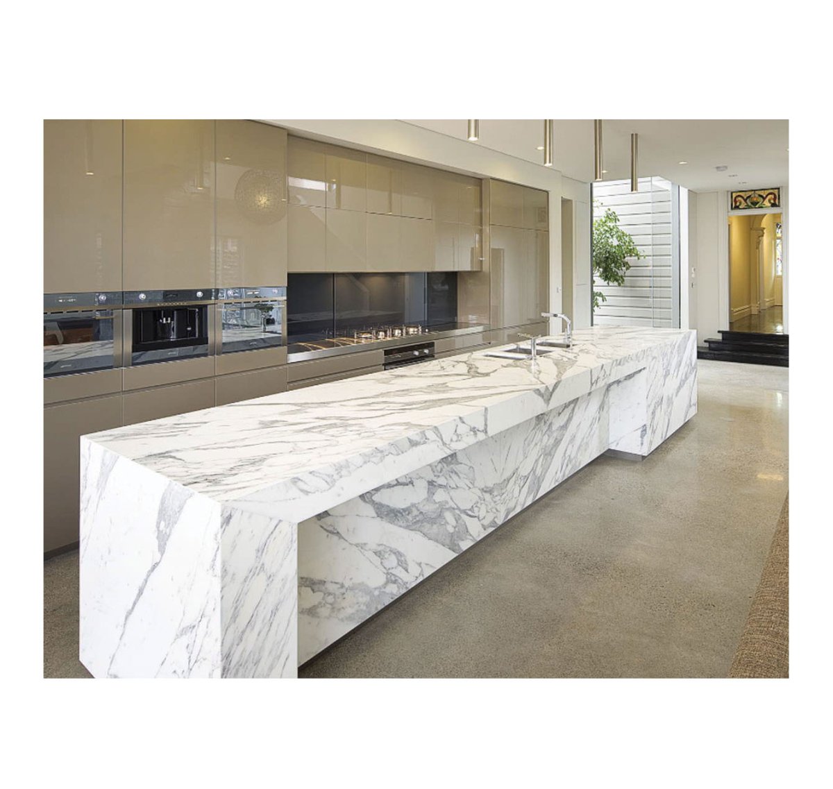 Мрамор Криолит столешница кухни Миа