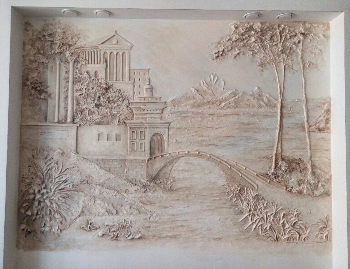 Художник Наталья Боброва барельеф