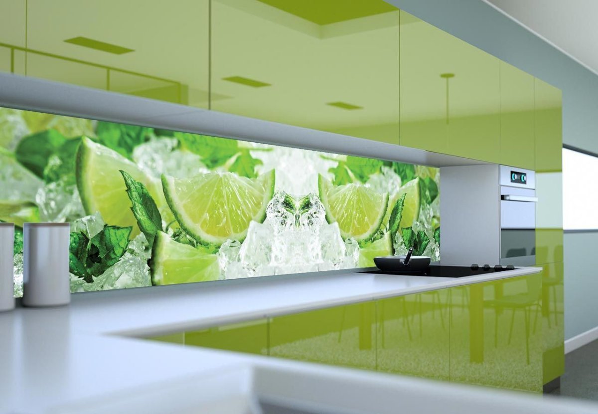 Стеклянный фартук