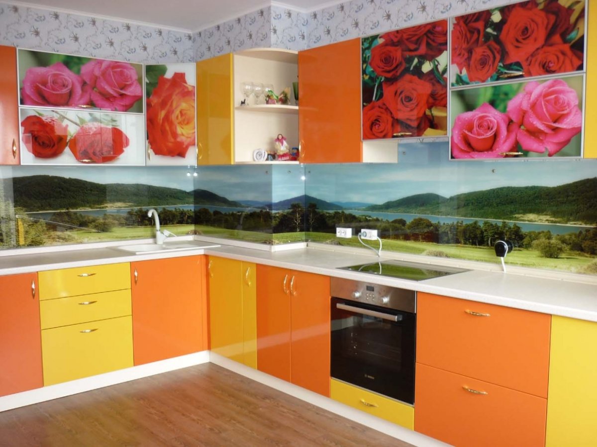 Кухонные стеновые панели