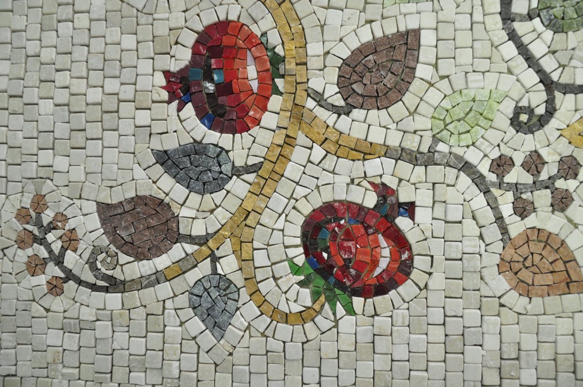 Панно из камня на стену