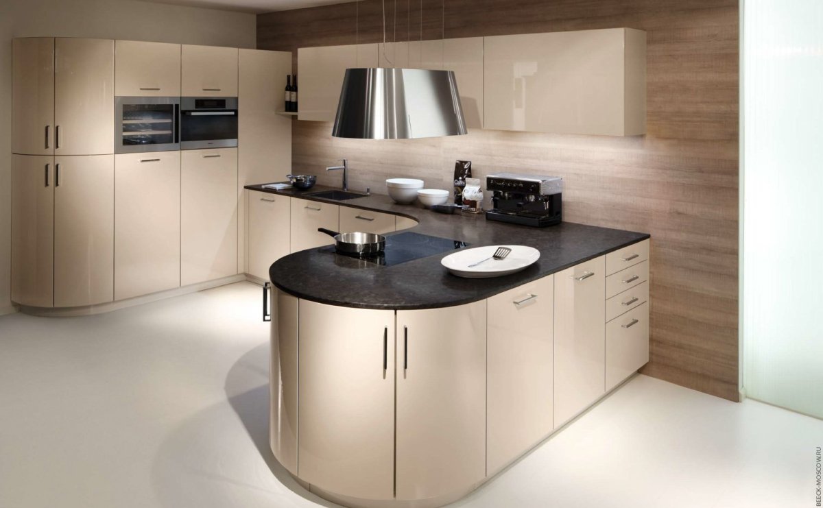 Бежевые кухни