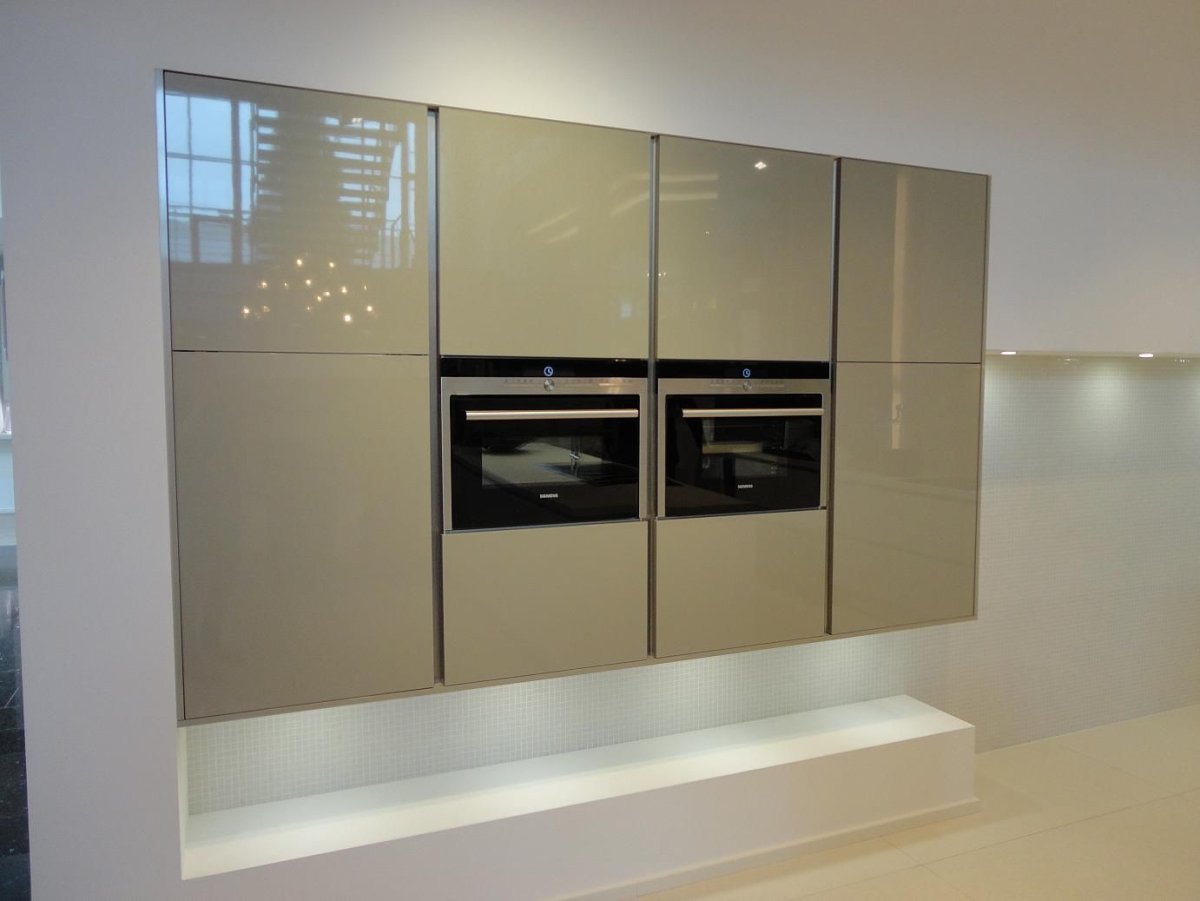 Акрил шампань кухни