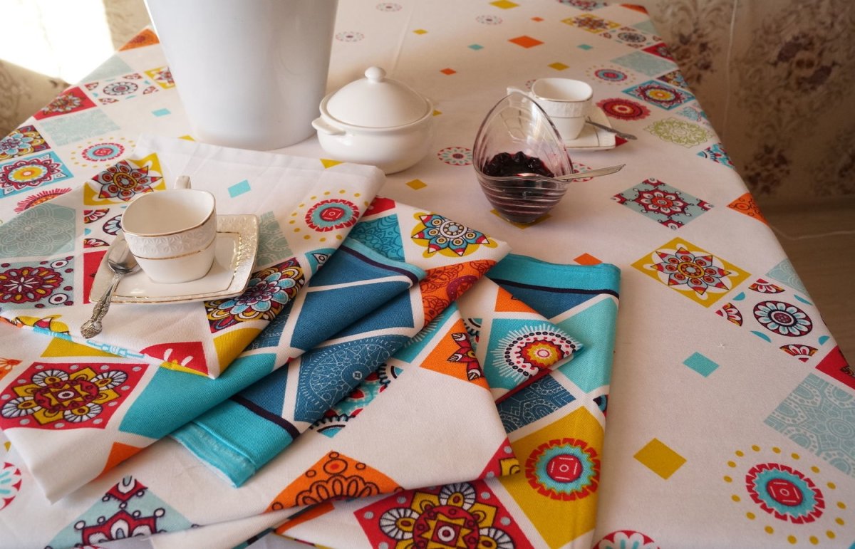 Круглая скатерть крючком Magic Crochet