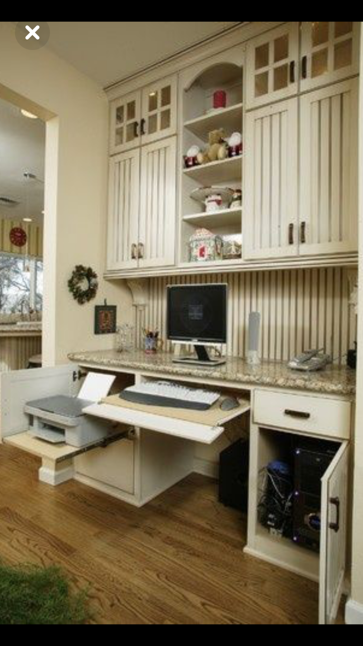 Книжный шкаф с рабочим местом