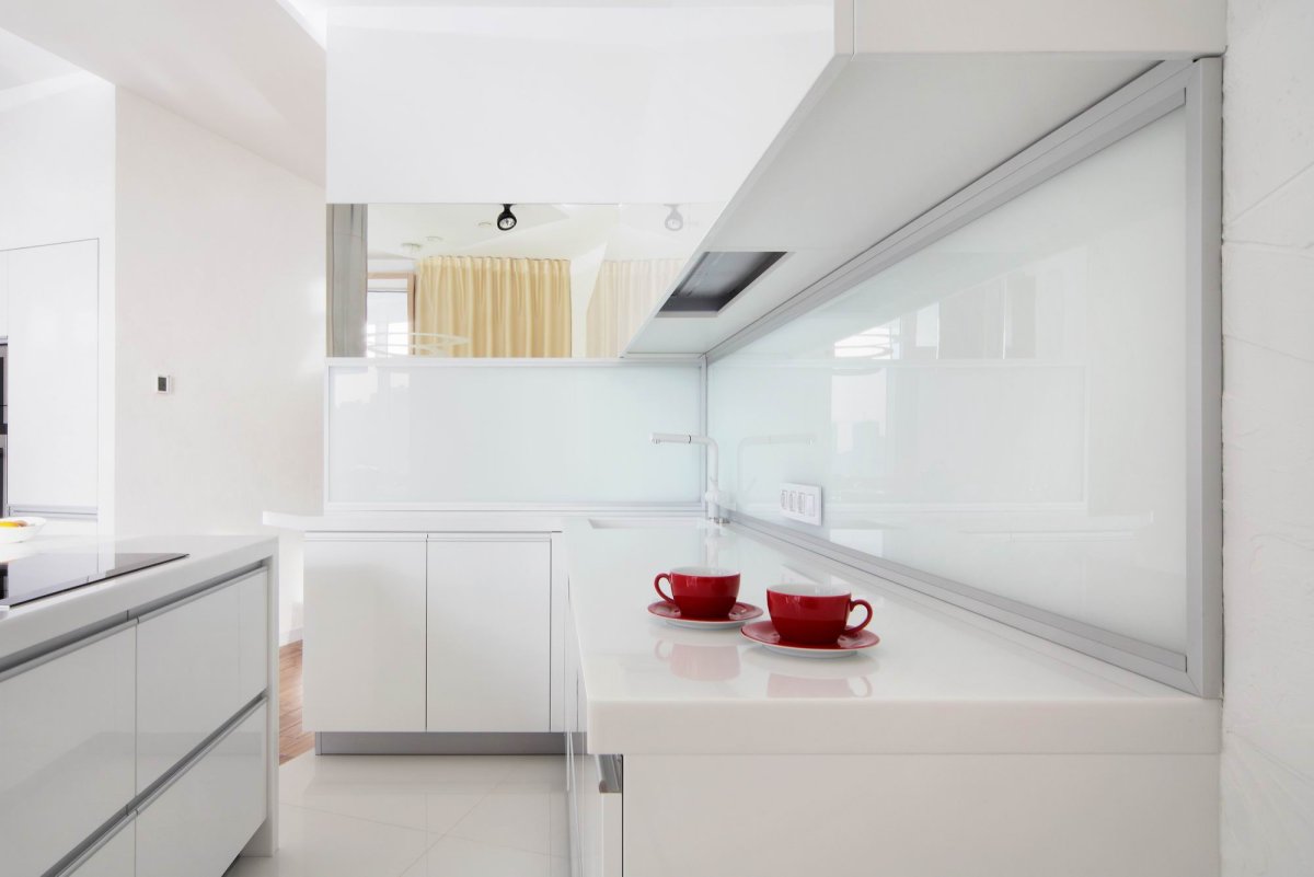 Белые кухни