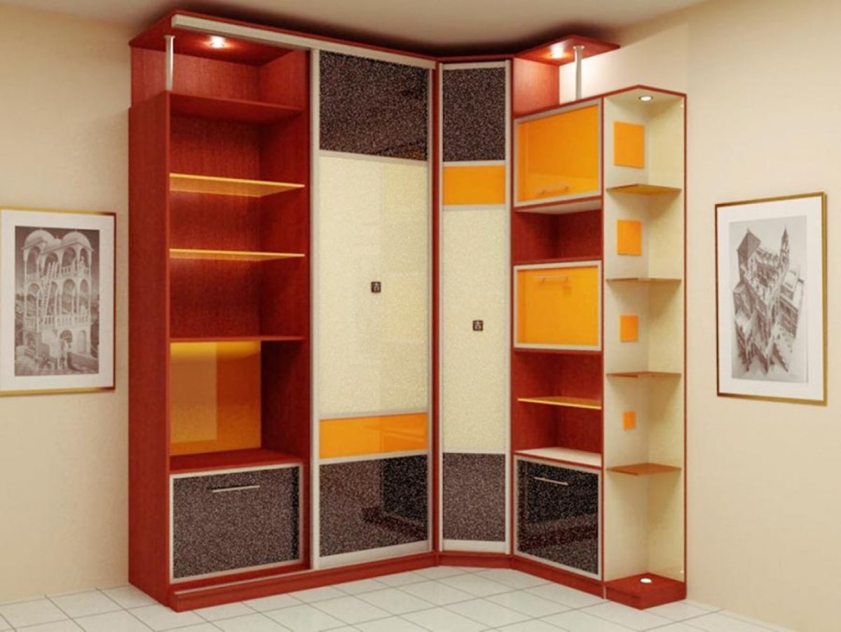 Шкаф маленький