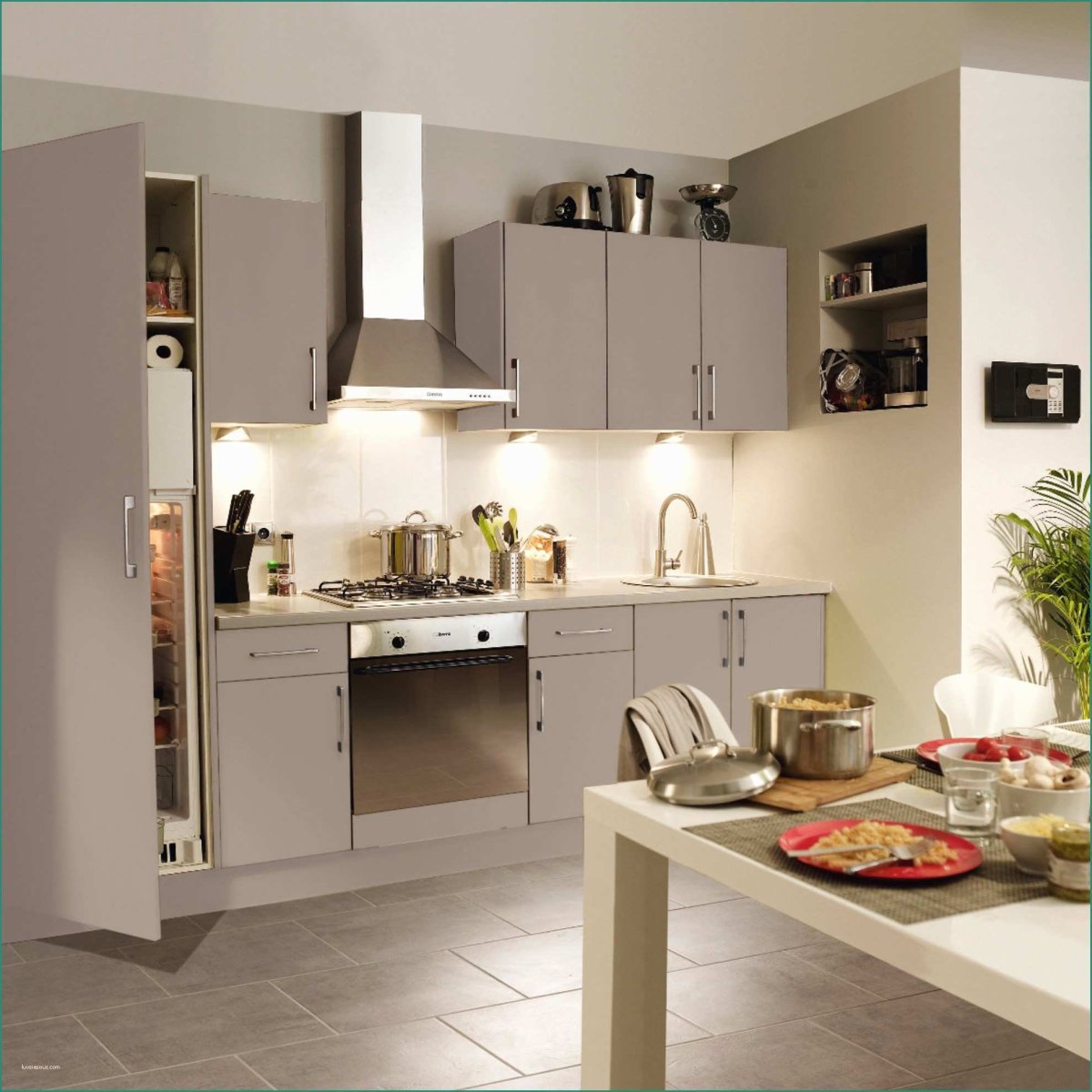 Кухня капучино Леруа Мерлен