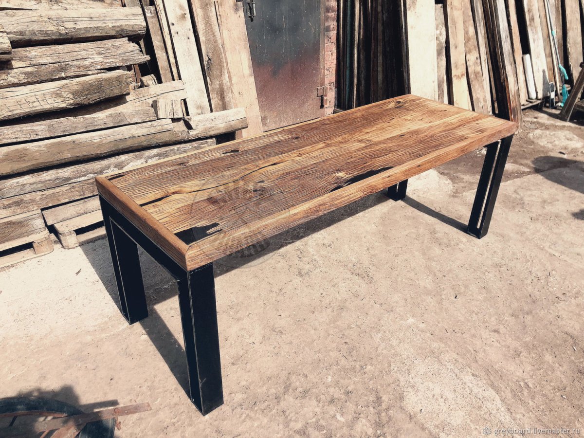 Мебель из старых досок