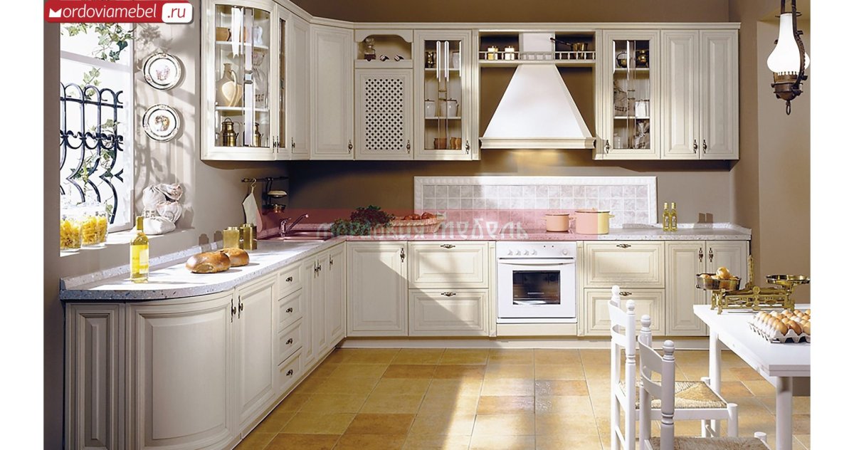 Угловая кухня в белом цвете
