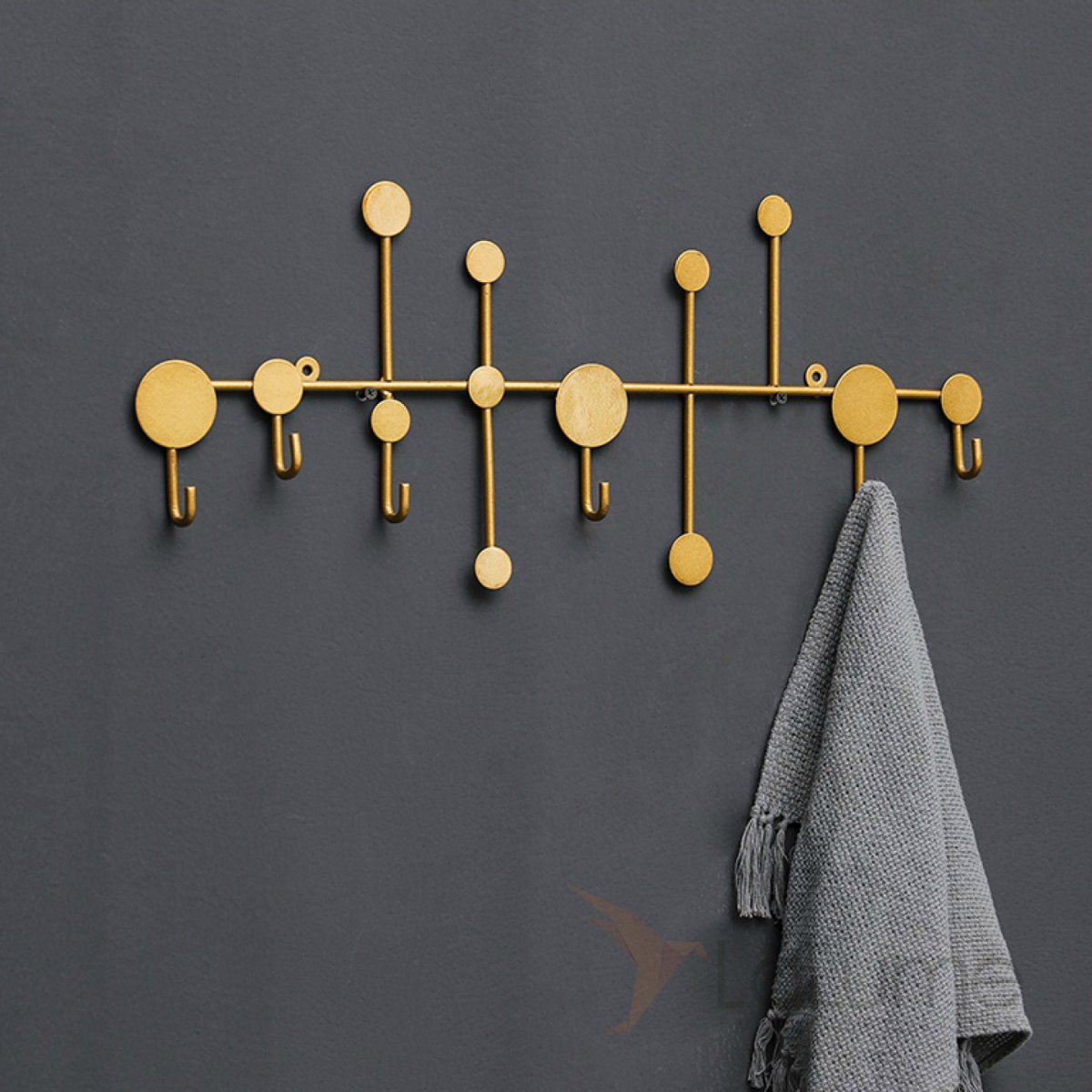 Оригинальные крючки для одежды