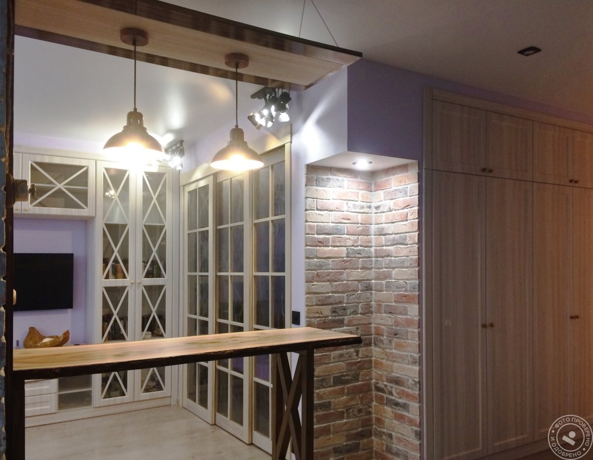 Перегородка между кухней и гостиной