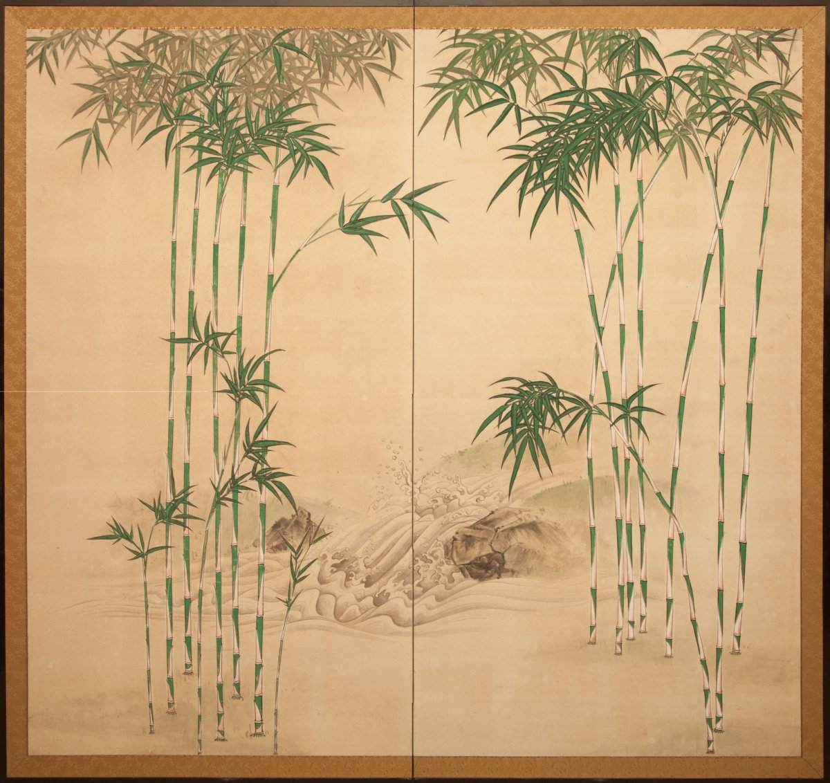 Бамбуковая стена