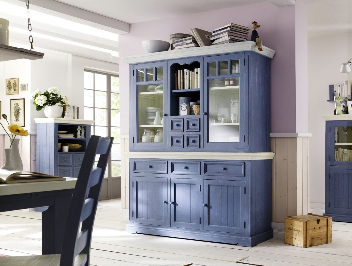 Навесной шкафчик в стиле Прованс