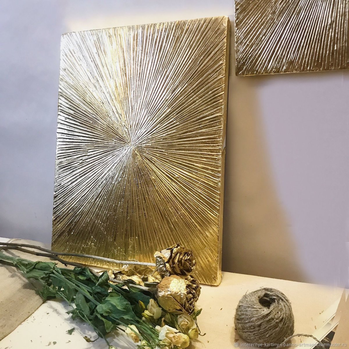 Лучи золотой поталью