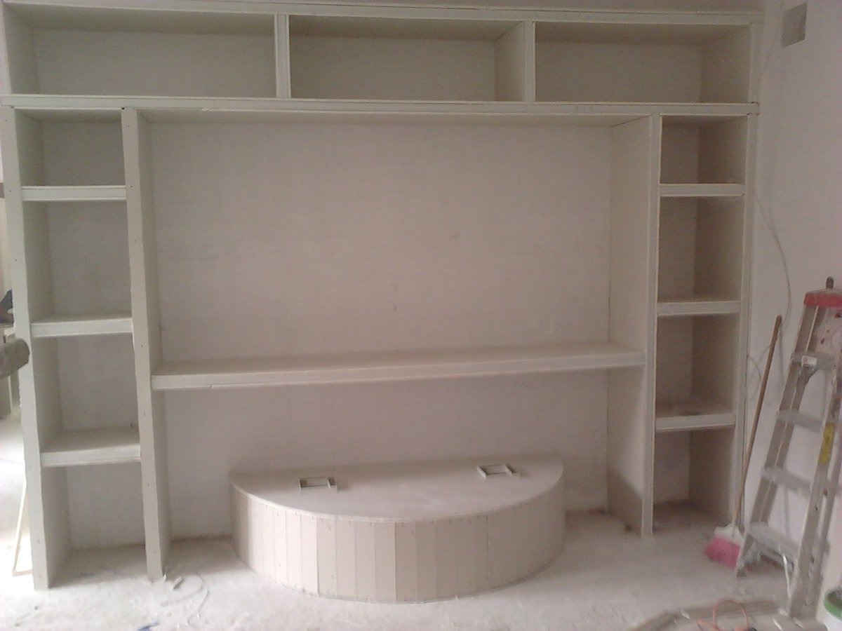 Полка из профиля для гипсокартона