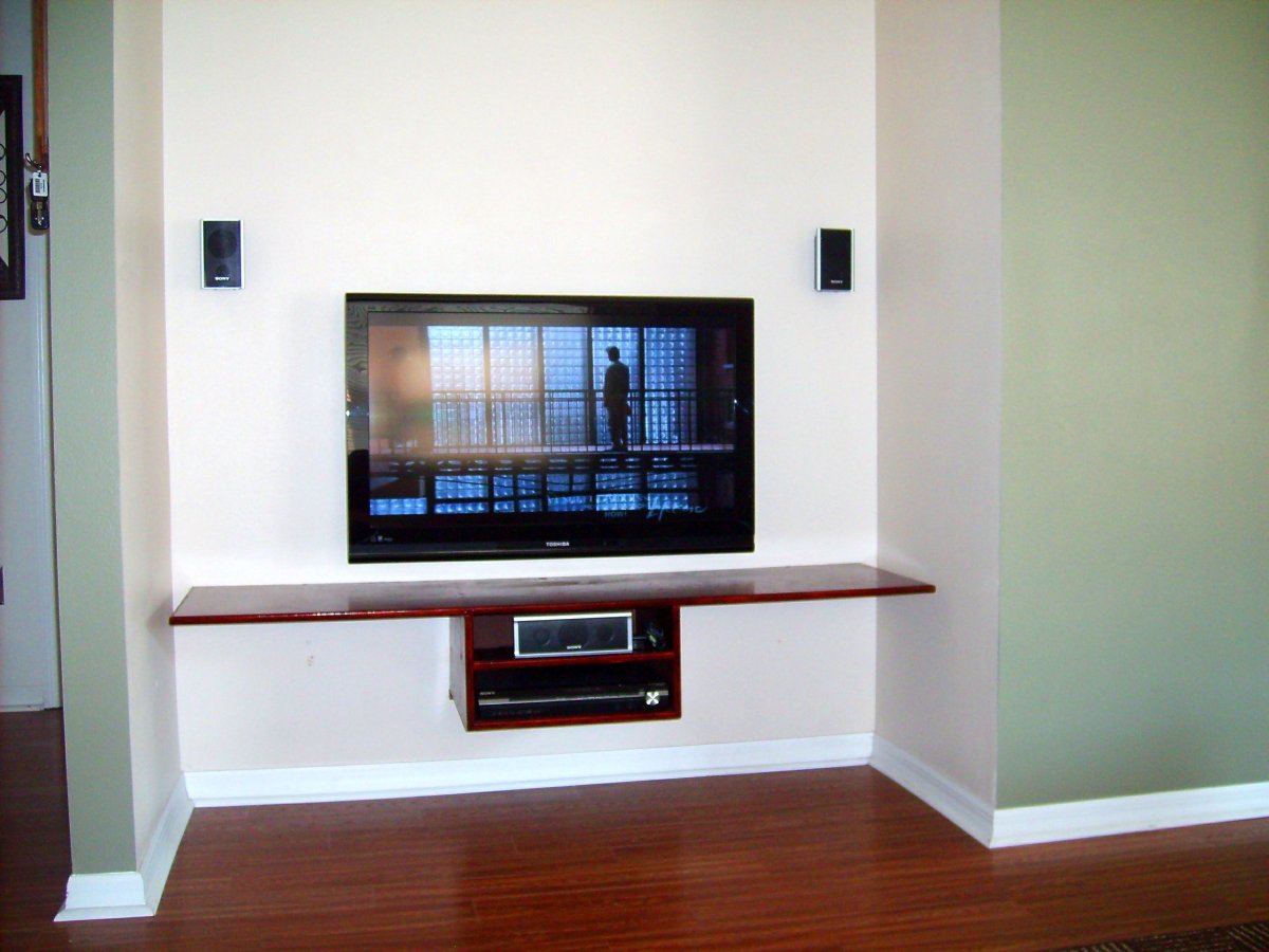 Гостиная Глейс Ангстрем