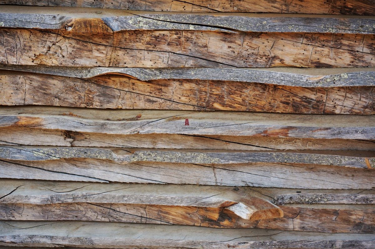 Горбыль в интерьере квартиры