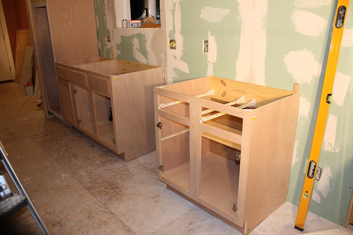 Кухонные корпуса из фанеры