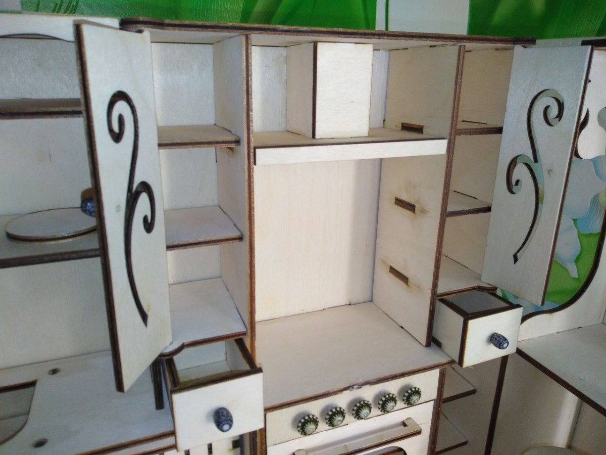 Кухни на заказ из березовой фанеры