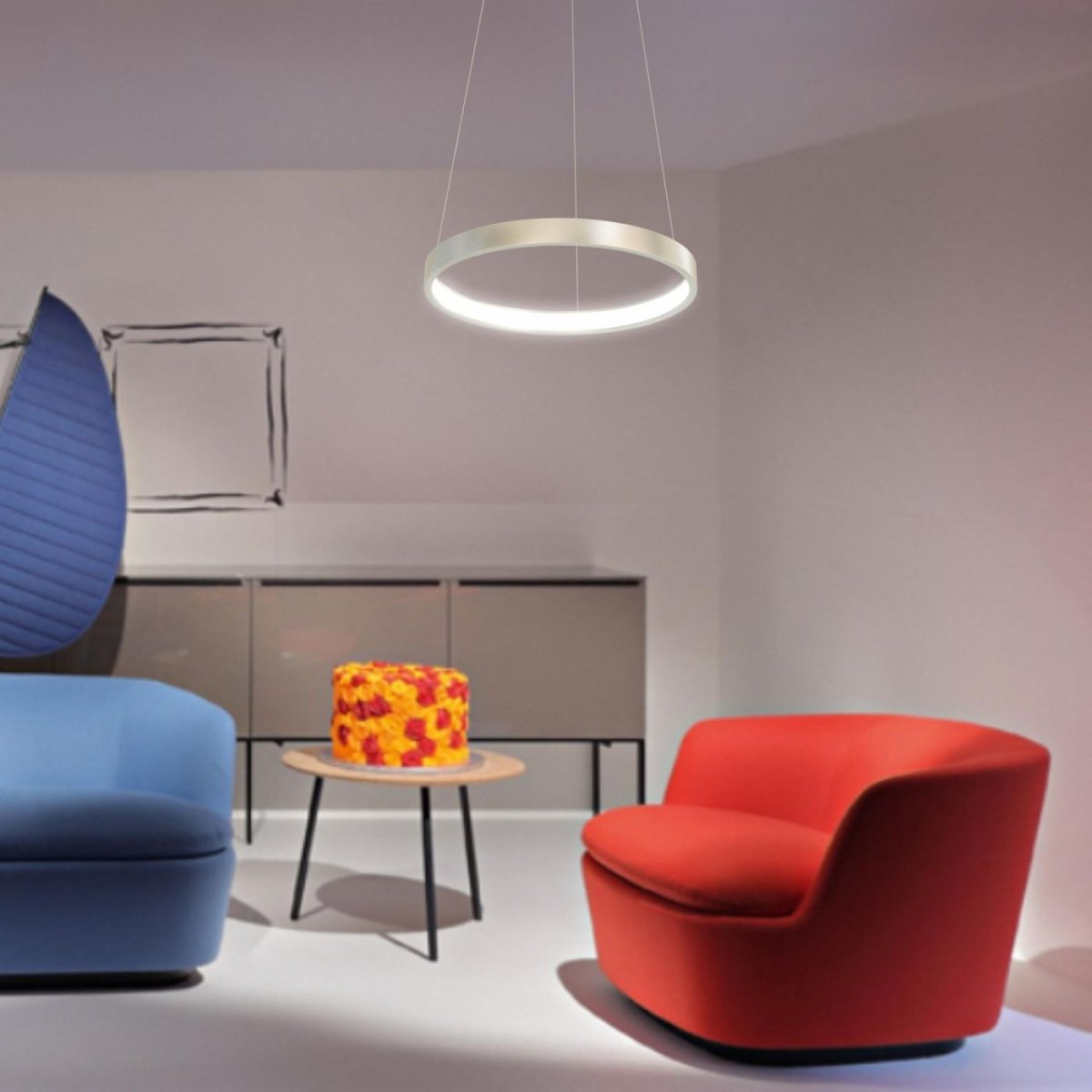 Лампа три яруса