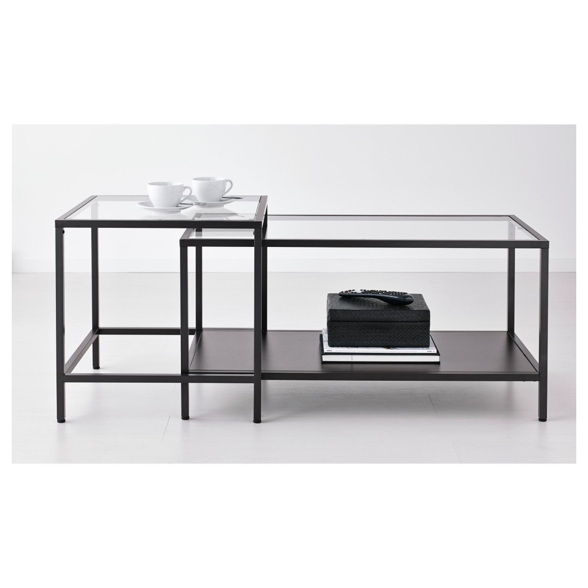 Glassy Silver журнальный стол