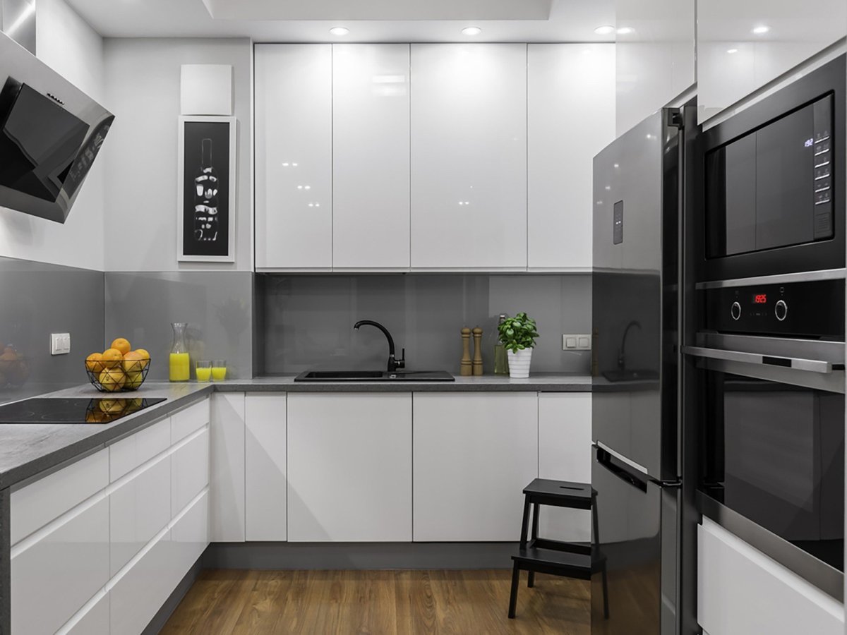 Глянцевые кухни в интерьере