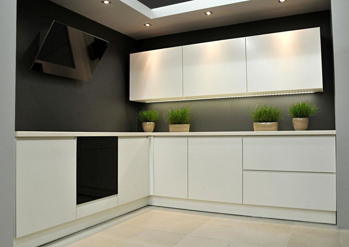 Верхние фасады без ручек