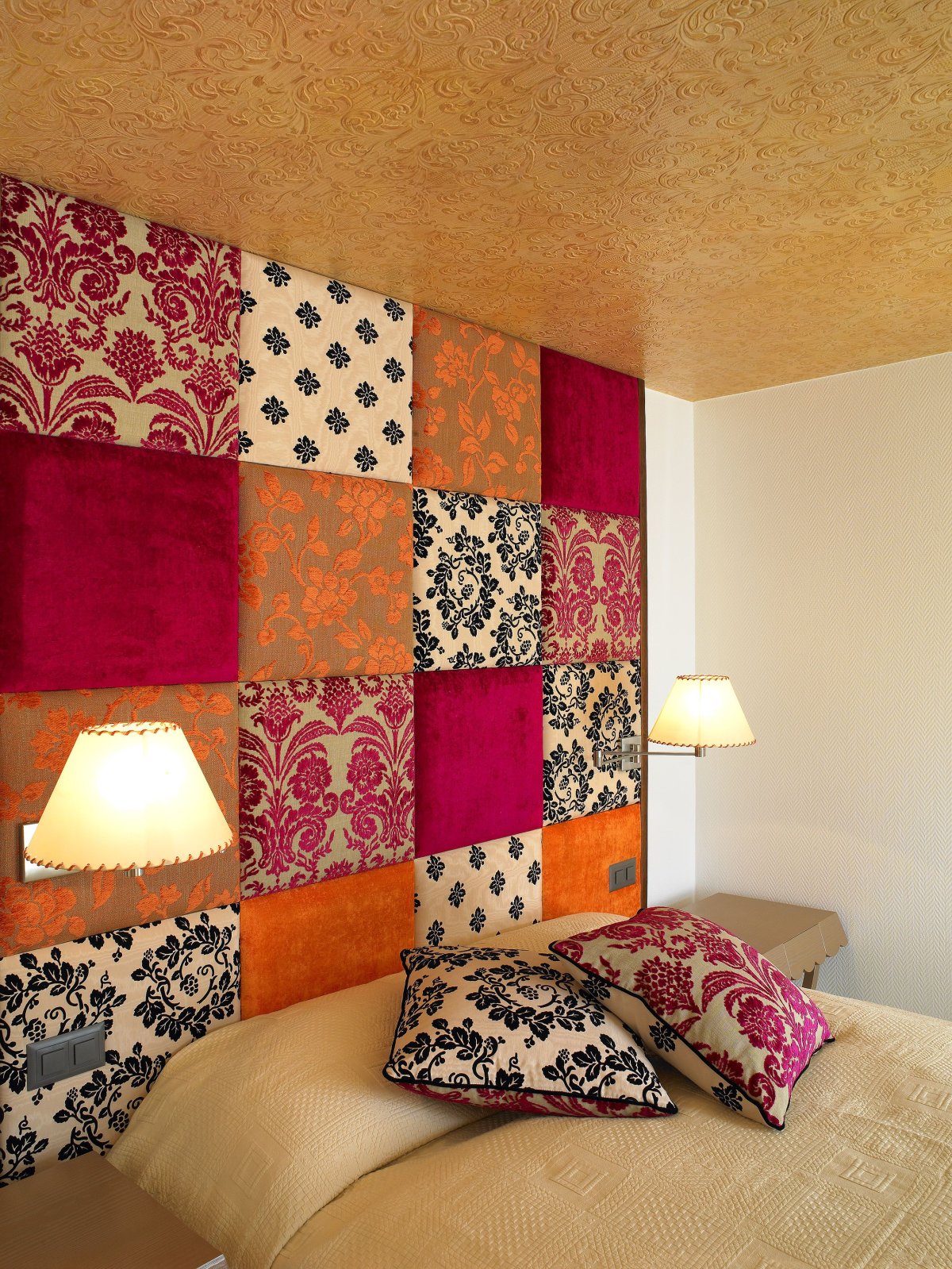 Мягкие стеновые панели для спальни