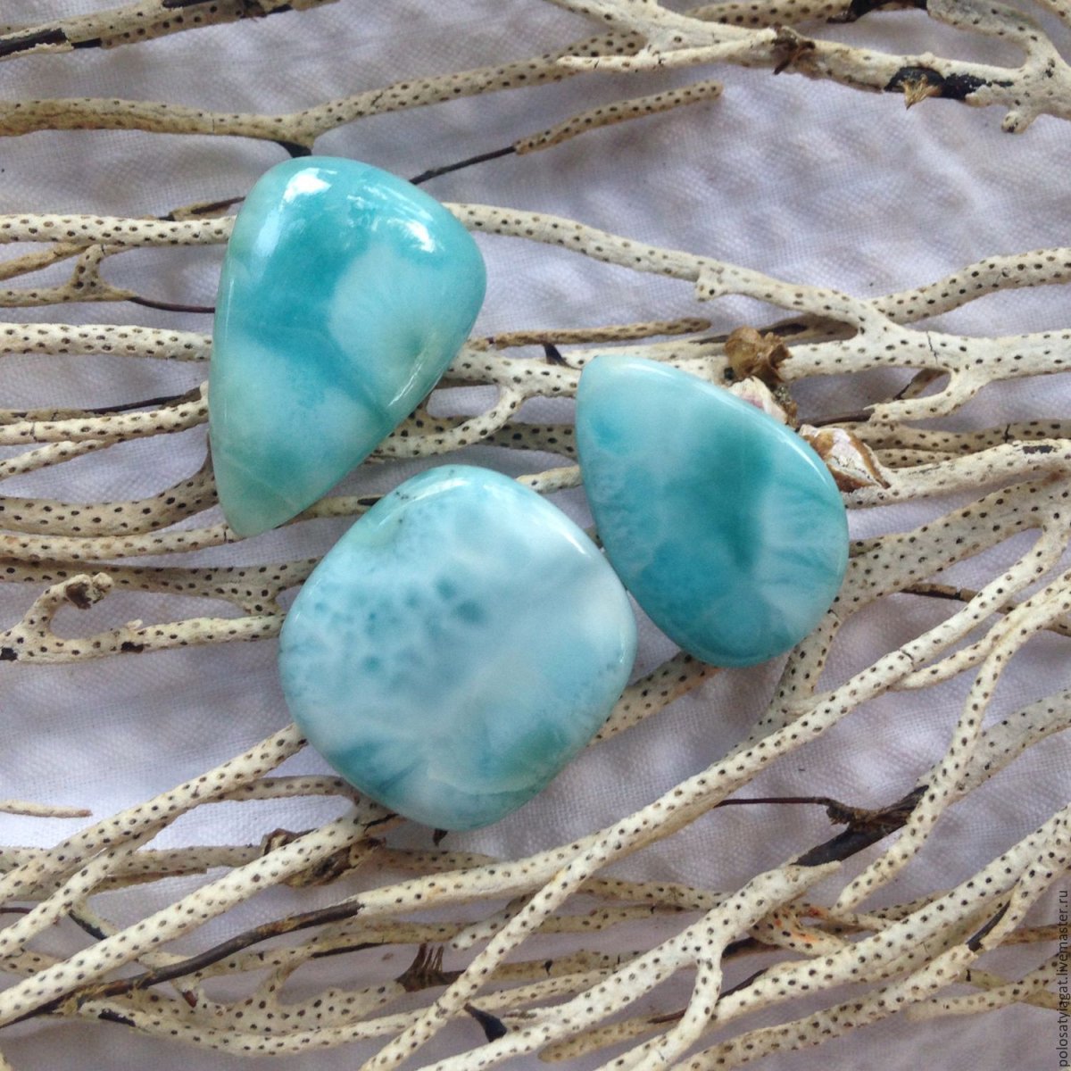 Приснился перстень с зеленым камнем