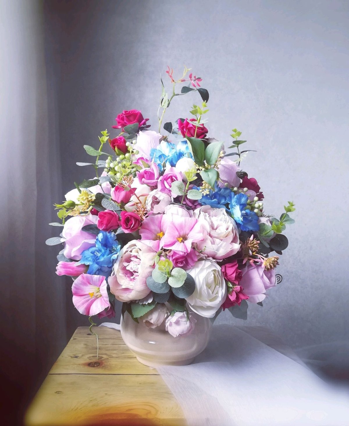 Красивые искусственные цветы