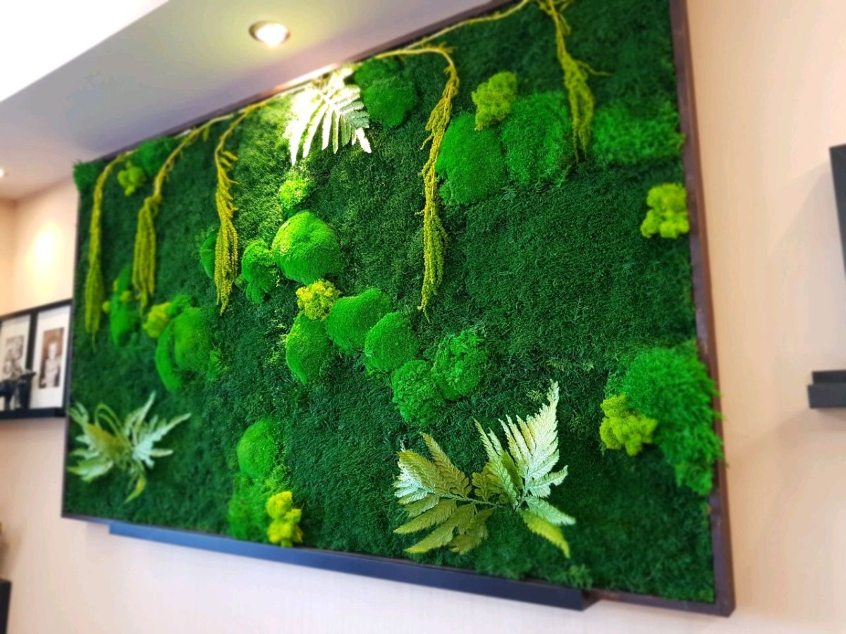 Панно из мха