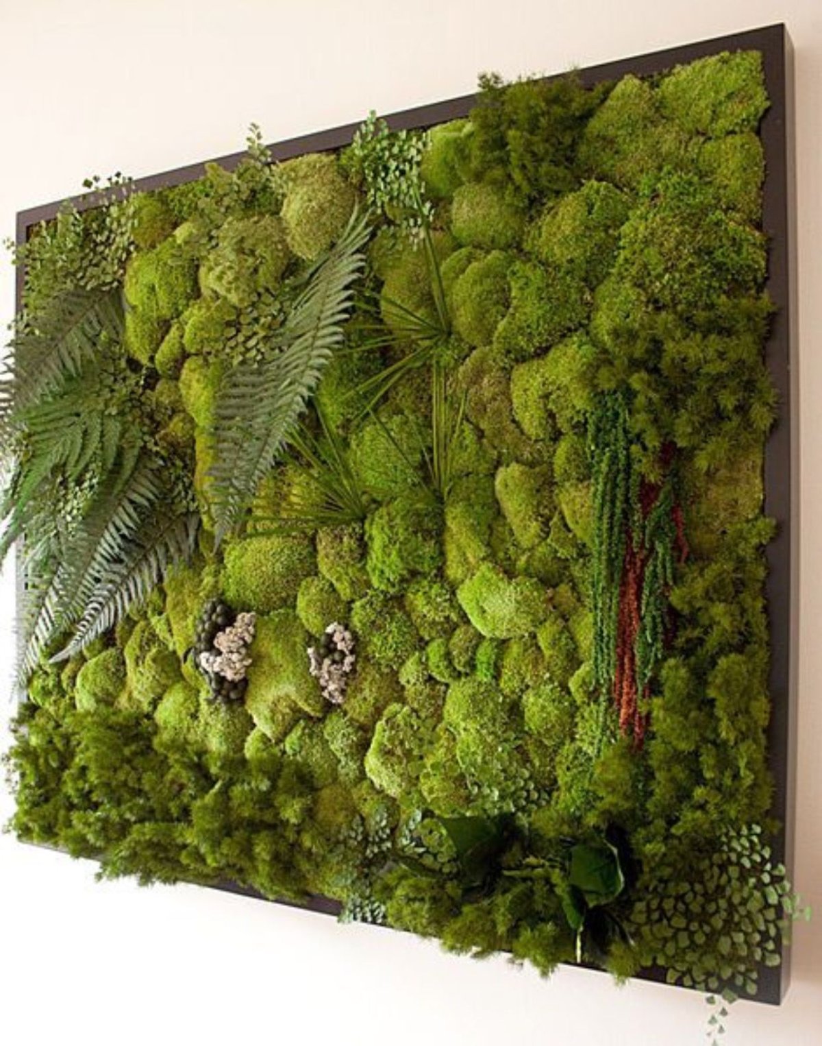 Панно из стабилизированного мха в интерьере