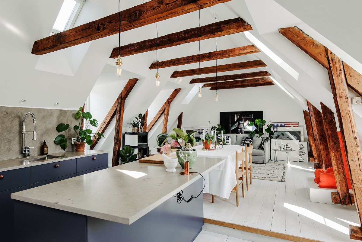 Потолок по стропилам