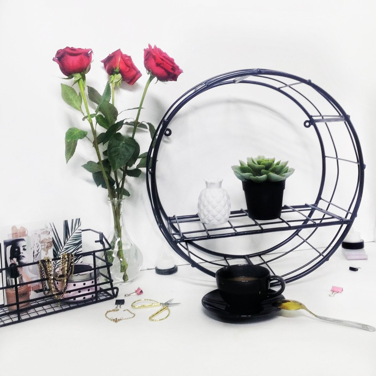 Предметы декора из металла