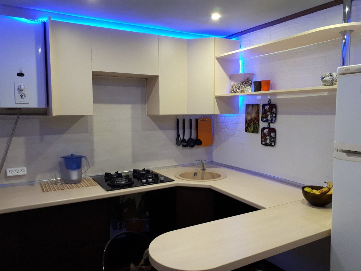 Современная кухня в хрущевке