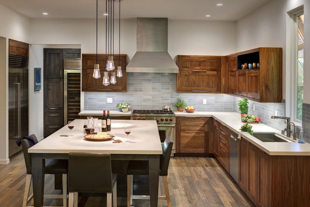 Подвесной потолок на кухне